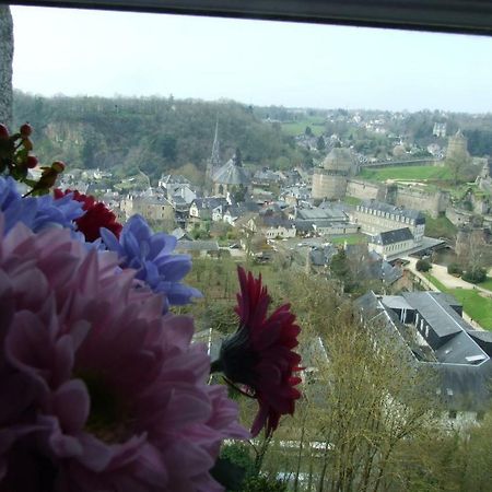 Hotel Particulier Le Mercier De Montigny -Une Nuit Sur Les Remparts- Fougères Eksteriør bilde