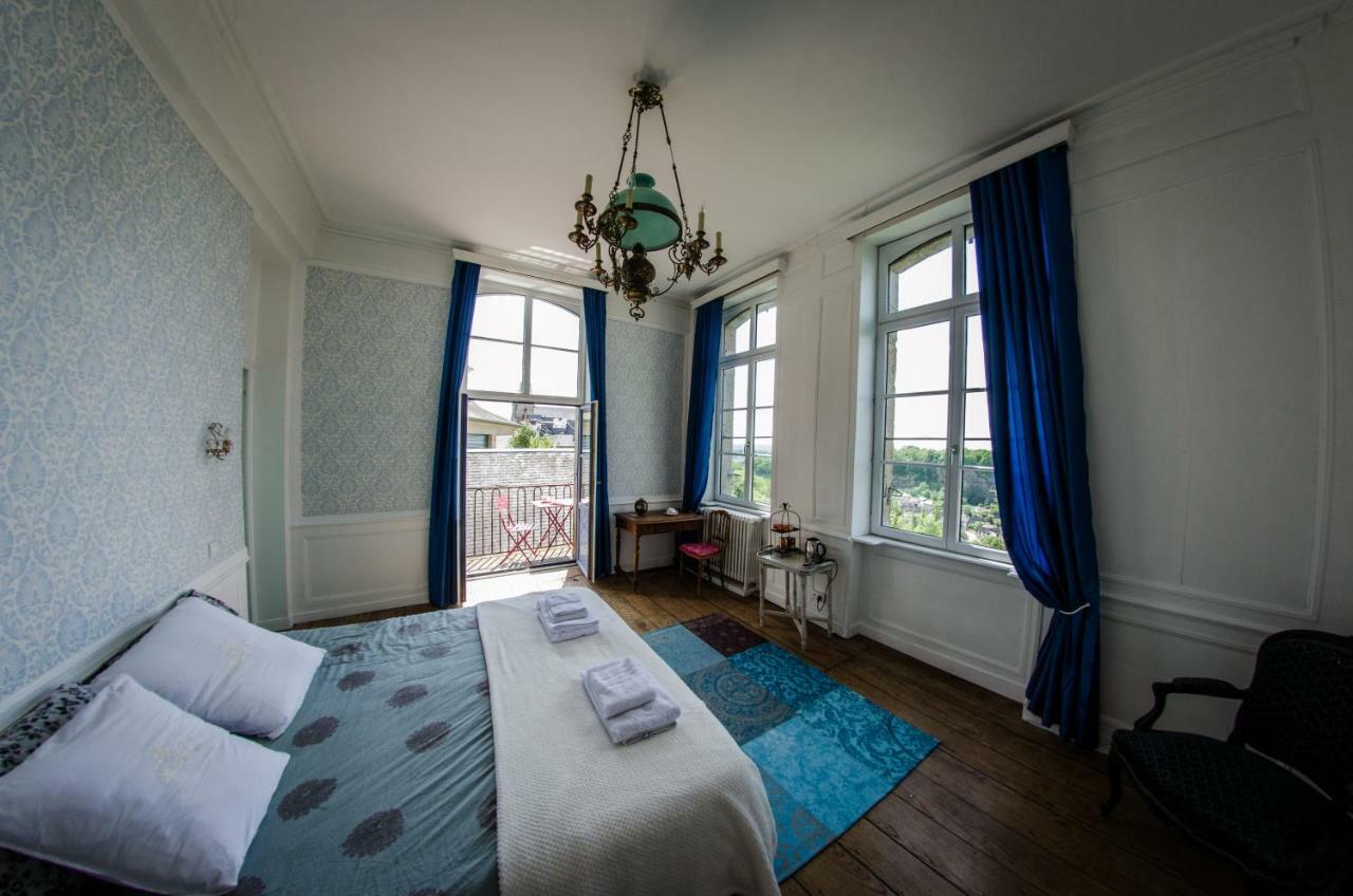 Hotel Particulier Le Mercier De Montigny -Une Nuit Sur Les Remparts- Fougères Eksteriør bilde